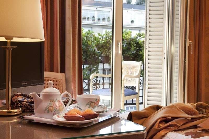 Cecilia Arc De Triomphe Hotel París Habitación foto