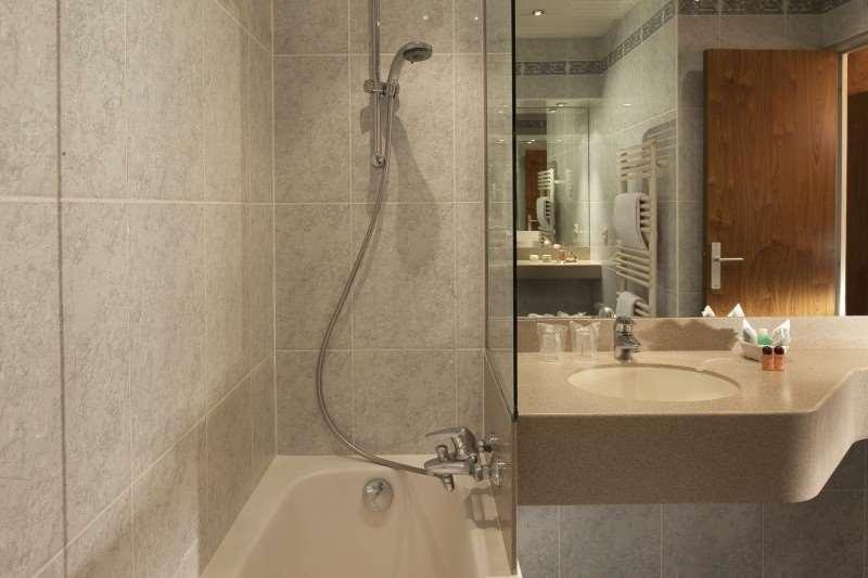 Cecilia Arc De Triomphe Hotel París Habitación foto