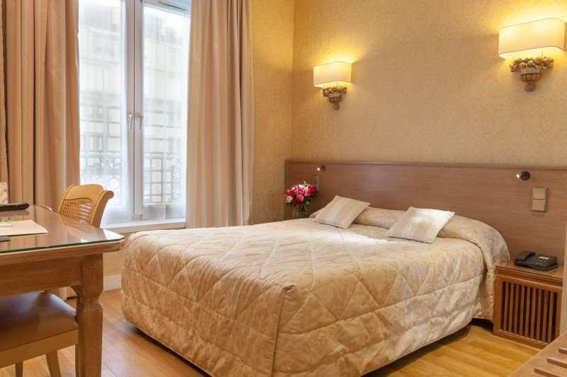 Cecilia Arc De Triomphe Hotel París Habitación foto